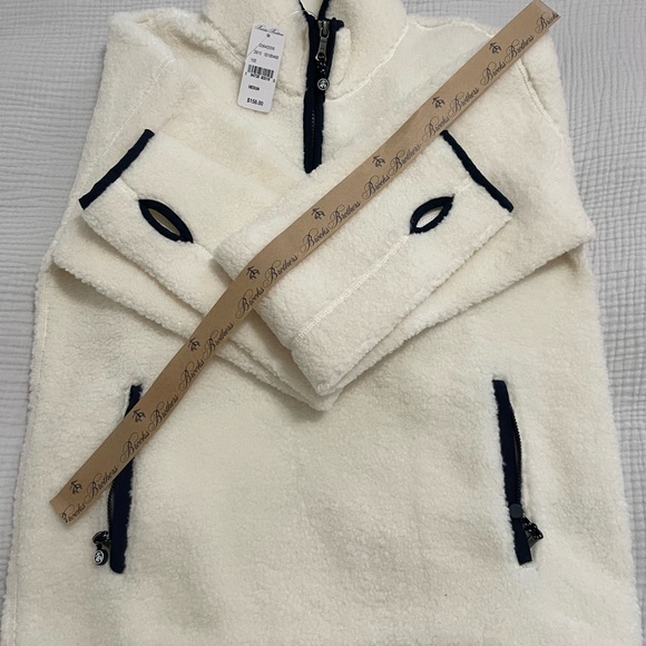 Brooks Brothers NWT  Beautiful Top M -Please See Pics for Measurements 🌻 - Picture 4 of 14